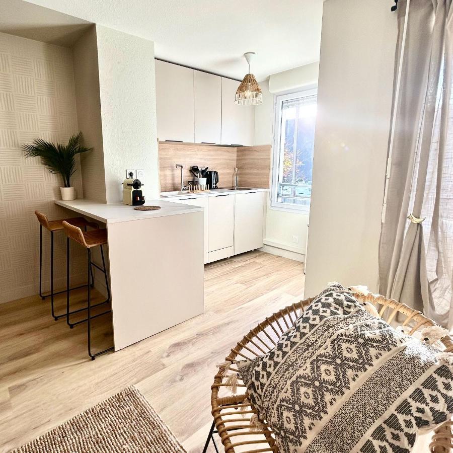 Modern 1 Bdr + Balcony + Free Parking + Ac + Pool Daire L'Isle-d'Abeau Dış mekan fotoğraf