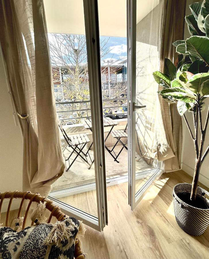 Modern 1 Bdr + Balcony + Free Parking + Ac + Pool Daire L'Isle-d'Abeau Dış mekan fotoğraf